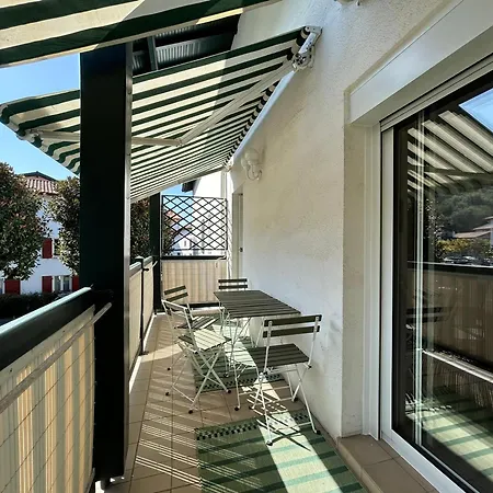 T2 Renove Avec Terrasse, A 300m De La De Socoa - Fr-1-239-1093