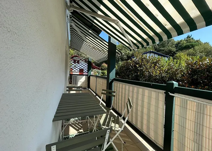 T2 Renove Avec Terrasse, A 300m De La De Socoa - Fr-1-239-1093 * Ciboure